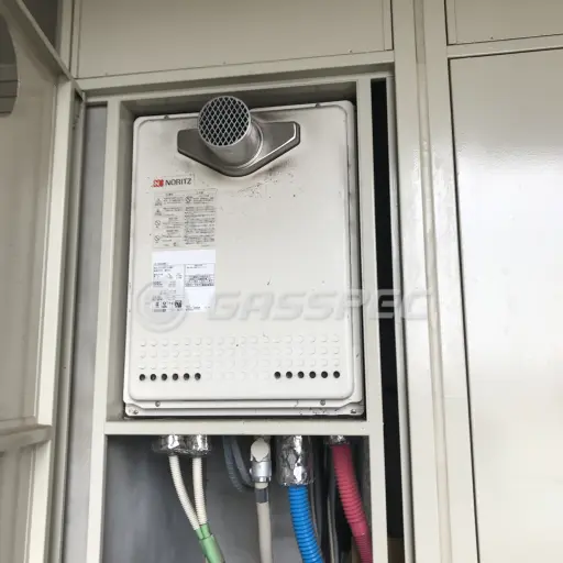 交換前の給湯器（ノーリツ GT-2428SAWX-T）