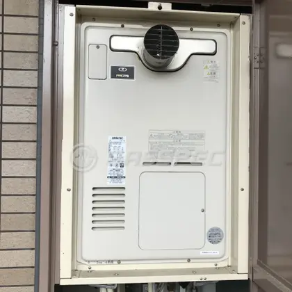 施工前の暖房熱源機（RUFH-V2400AT2-6）