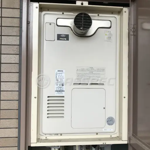 交換前の暖房熱源機（リンナイ RUFH-V2400AT2-6）