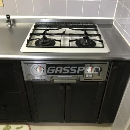 施工前のビルトインガスコンロ（RN-S462-HL）