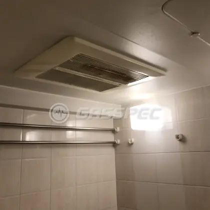 施工前の浴室乾燥機（ABD-28KSF1）