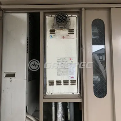 施工前の給湯器（OURB-1602Z2-T）
