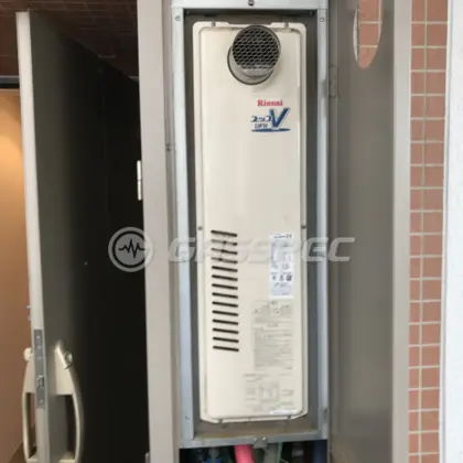 施工前の暖房熱源機（RUFH-VS2400AT2-3）