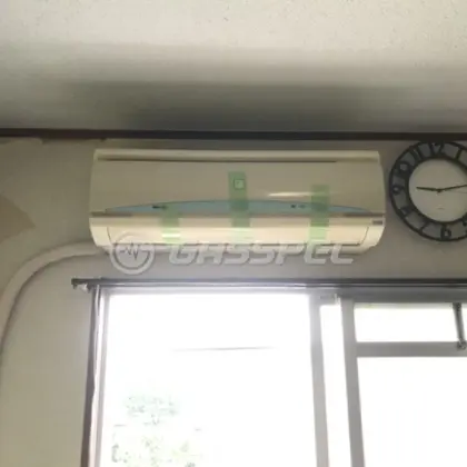 施工前のエアコン