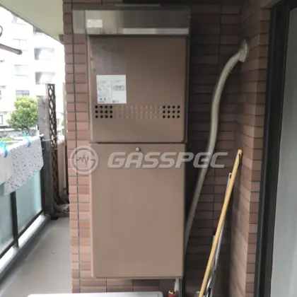 施工前の給湯器（GT-2427SAWX）