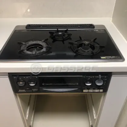 施工前のビルトインガスコンロ（RBG-N731A6G5R）