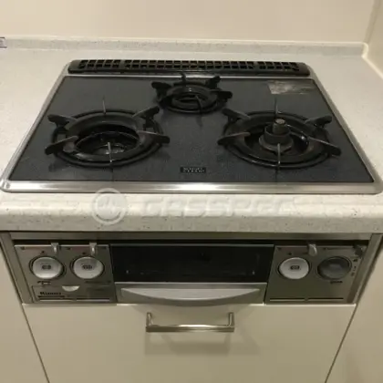 施工前のビルトインガスコンロ（RBG-N31A6G6M2）