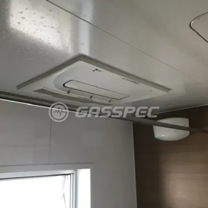 施工前の浴室乾燥機（161-H040）