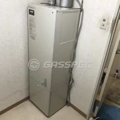 施工前の給湯器（AD-200FFA）