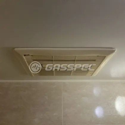 施工前の浴室乾燥機（BBD-3300ACSK-3）