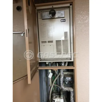施工前の暖房熱源機（AT-366RSA-AQ-C）