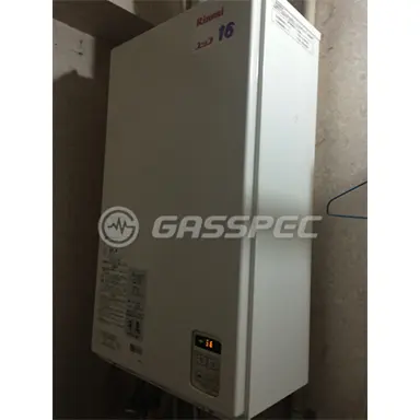 施工前の給湯器（RUX-1619FFU）