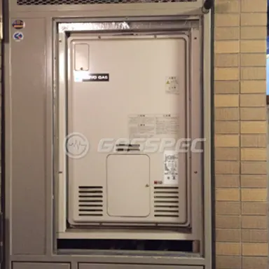 施工前の暖房熱源機（RUFH-2405AU2-3）