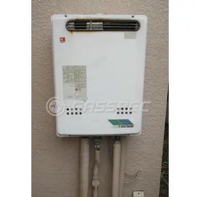施工前の給湯器（T-207SAW）