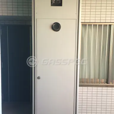 施工前の給湯器（RUF-V2400SAT-1）