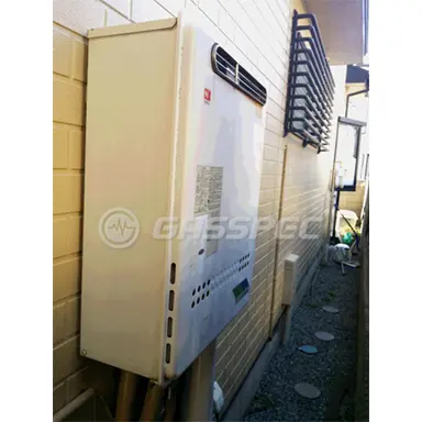 施工前の給湯器（GT-2000SAW）