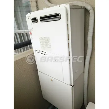 施工前の給湯器（YG2462RA）