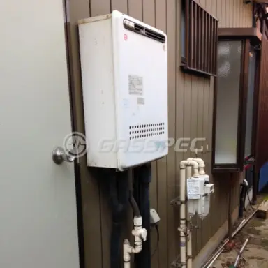 施工前の給湯器（GT-202AW）