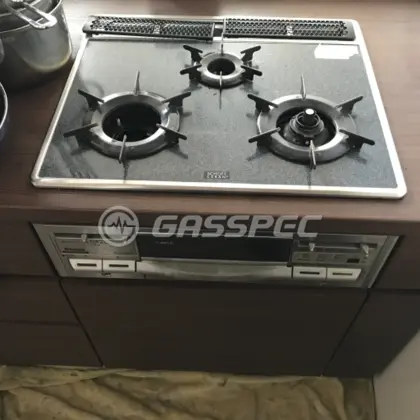 施工前のビルトインガスコンロ（RBG-N31W7GSL）