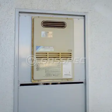 施工前の給湯器（RGH20CF2S）