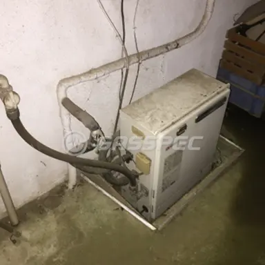 施工前の給湯器（GRQ-2027SAX）