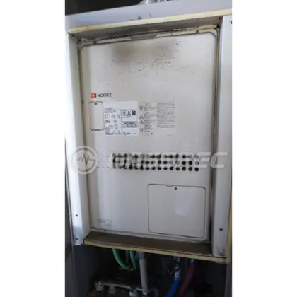 施工前の暖房熱源機（GTH-2434AWX3H-H）