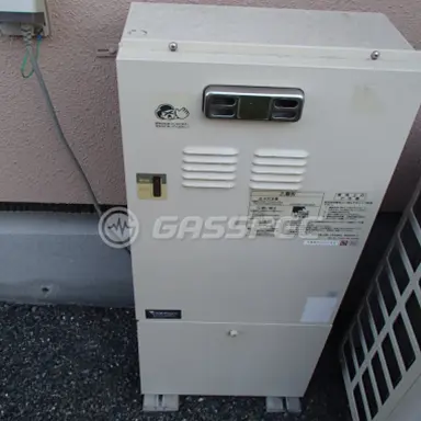 施工前の暖房熱源機（DS-055RB-F2H）