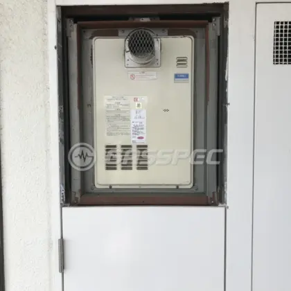 施工前の給湯器（OUR-1600-2）