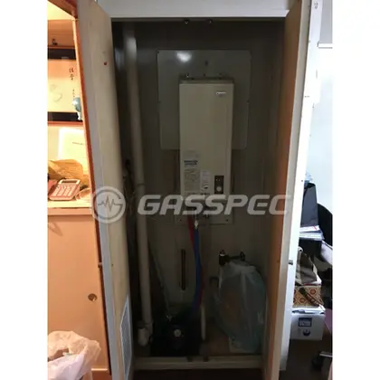 施工前の給湯器（KG-513FF-D）
