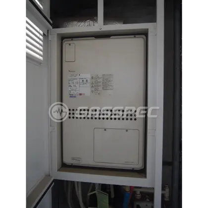 施工前の暖房熱源機（GTH-2413AWXH-H）