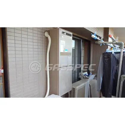 施工前の暖房熱源機（GTH-2401AWX）