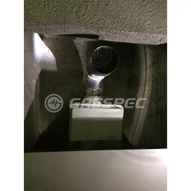 施工前の給湯器（RUF-VS1610SAU-1）