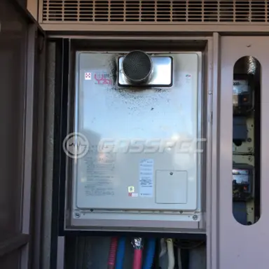 交換前の給湯器（ハーマン YM2436RTV）