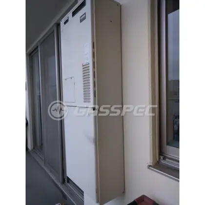 施工前の暖房熱源機（AT-4200ARSAW3Q-56）