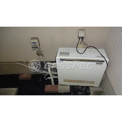 施工前の給湯器（NR-816RF-RSAQ）