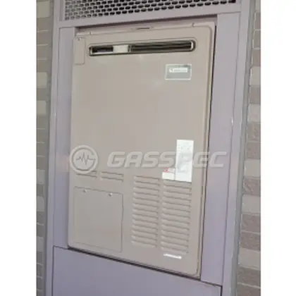 施工前の暖房熱源機（AT-366RSA-AW2Q）