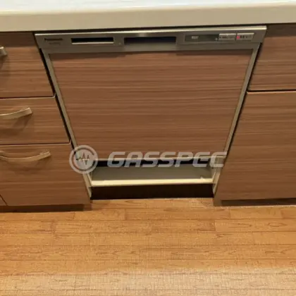 施工前のビルトイン食洗機（NP45-MS5）