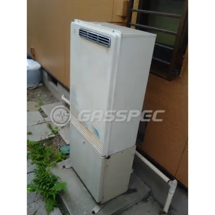 施工前の給湯器（GTH-162W）