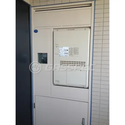 施工前の暖房熱源機（GTH-2417AWX3H-H）