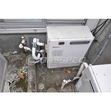 施工前の給湯器（GRQ-1627SAX）