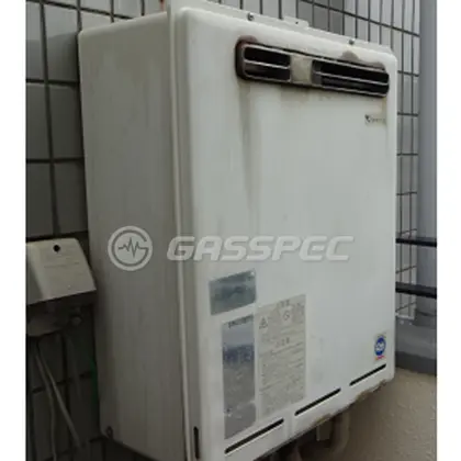 施工前の給湯器（RUF-V1611SAW（AW））
