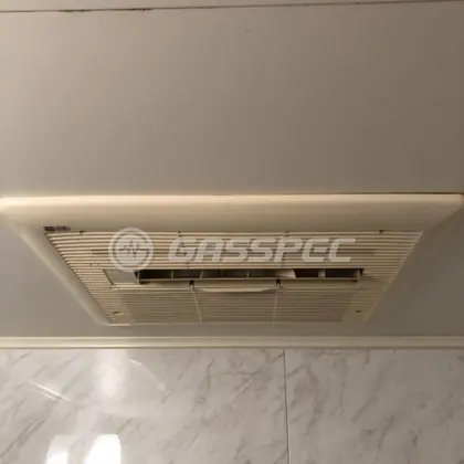 施工前の浴室乾燥機（BBD-3300ACSK-3）