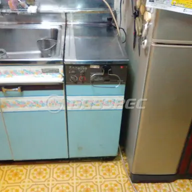 施工前の給湯器
