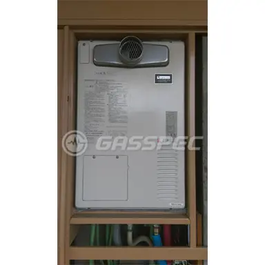 施工前の暖房熱源機（AT-4200ARSAW3Q-C）