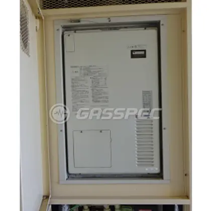 施工前の暖房熱源機（AT-4200ARSAW6Q-56-H）