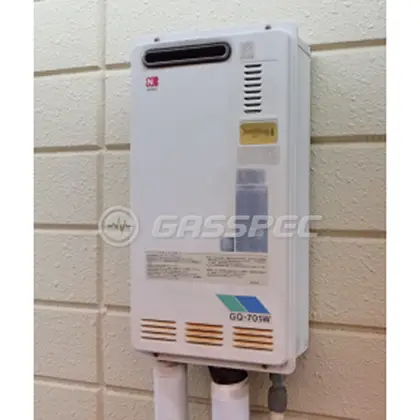 施工前の給湯器（GQ-701W）