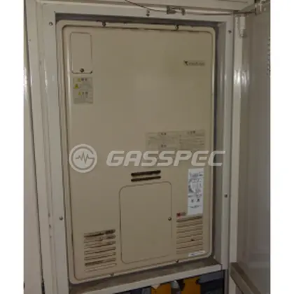 施工前の暖房熱源機（RUFH-2405AU2-3）