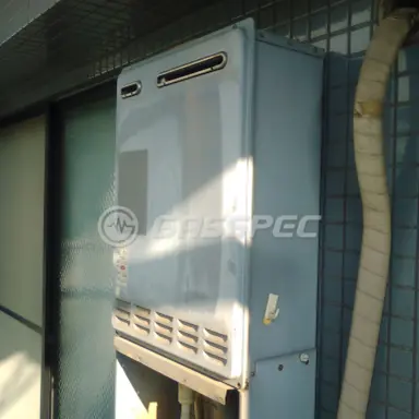 施工前の給湯器（FH-16WD）