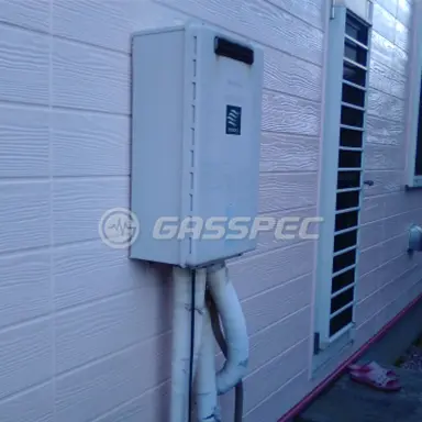 交換前の給湯器（ナショナル（松下） GJ-C24T2）