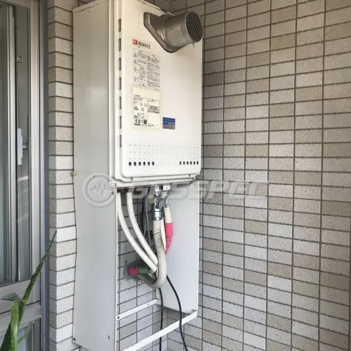 交換前の給湯器（ノーリツ GT-2428SAWX-T）